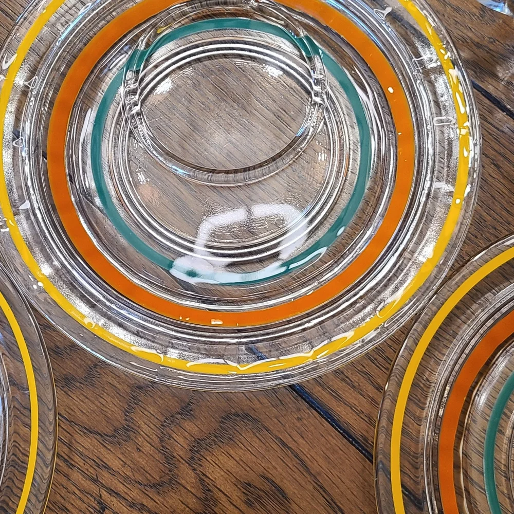Anchor Hocking  snack plates with Federal Glass punch cups set of 4🐣